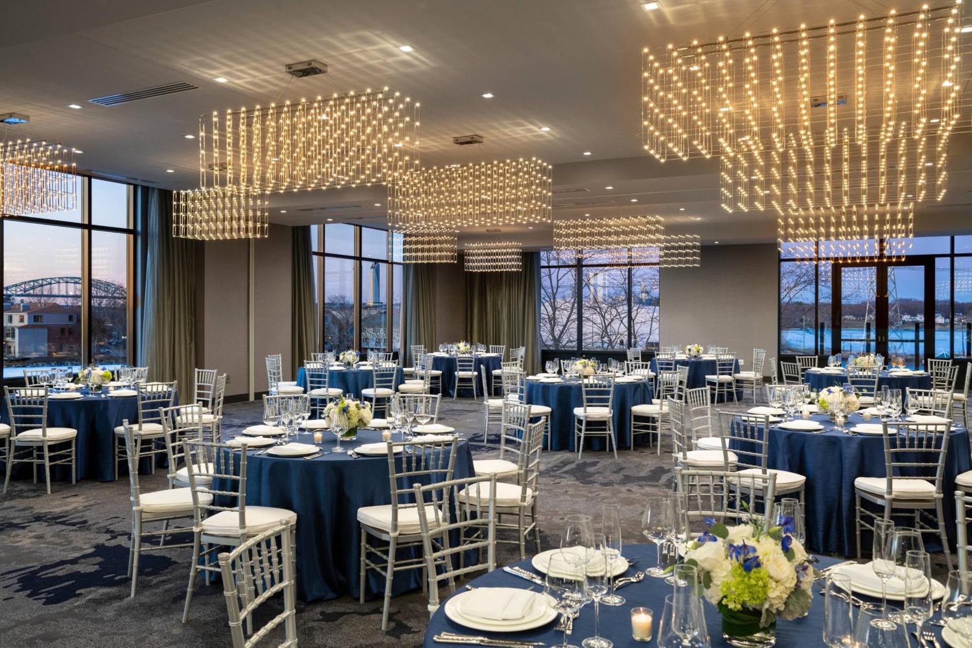Ac Hotel By Marriott Portsmouth Downtown/Waterfront Dış mekan fotoğraf